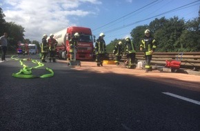 Feuerwehr Mülheim an der Ruhr: FW-MH: Feuerwehr rettet zwei Personen und eine Hochzeit. #fwmh