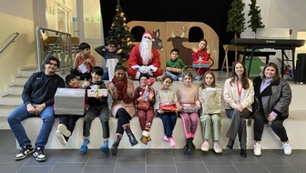 Verisure Deutschland GmbH: Pressemeldung: Ratinger Kinder freuen sich über Geschenke vom Verisure Weihnachtsmann