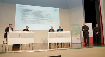 Erzbistum Paderborn geht nach der Aufarbeitungsstudie mit Menschen in den Dialog -Gro&szlig;e Resonanz bei regionalen Veranstaltungen in Dortmund, Schmallenberg und Rheda-Wiedenbr&uuml;ck