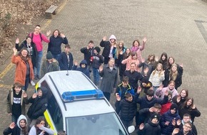 Polizeiinspektion Lüneburg/Lüchow-Dannenberg/Uelzen: POL-LG: ++ Das Programm "WIR sind stark!" - Ein Projekt für Zivilcourage und gegen Gewalt erlebten die Gruppen des 6. Jahrgangs im Februar 2025 an der ObS Bad Bodenteich ++