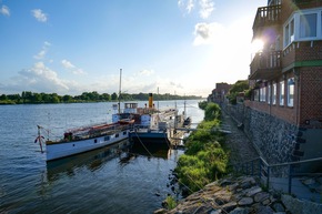 Jubiläumsreise von Lauenburg nach Dresden: 125jähriger Raddampfer besucht seinen „Geburtsort“ – und freut sich auf „Geburtstagsgäste“