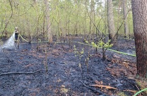 Polizeiinspektion Heidekreis: POL-HK: Lindwedel: Brand einer Grünfläche (Foto anbei)