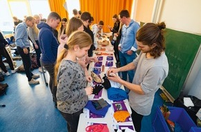 Programm COACHING4FUTURE der Baden-Württemberg Stiftung gGmbH: Josef-Schmitt-Realschule Lauda-Königshofen (25.01.): Berufsorientierung zum Mitmachen – Coaches kommen mit Hightech ins Klassenzimmer