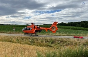Polizeiinspektion Hildesheim: POL-HI: Kradfahrer wird bei Alleinunfall schwerstverletzt