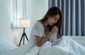 Petersen & Partner Pharma Marketing GmbH: Wenn der Husten nicht gehen will / Neu: Mucosilent® lindert Reizhusten dort, wo er entsteht
