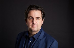 ProSieben MAXX: Bastian Pastewka pr&auml;sentiert die zweite Staffel "Inside Star Trek" auf ProSieben MAXX