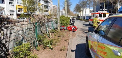 Polizeipräsidium Westpfalz: POL-PPWP: Schwerer Motorradunfall im Stadtgebiet