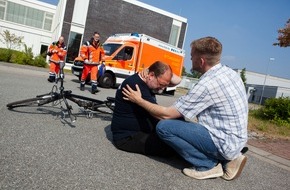 Rettungsdienst-Kooperation in Schleswig-Holstein gGmbH: RKiSH: Internationaler Tag der Ersten Hilfe: RKiSH bringt Infokarte für Ersthelfer heraus