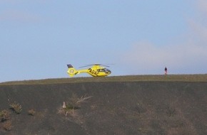 Polizei Düren: POL-DN: Gleitschirmflieger bei Absturz verletzt