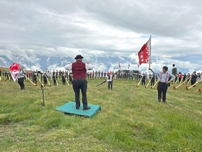 Nendaz feiert 25 Jahre Alphornfestival