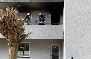 Feuerwehr Mülheim an der Ruhr: FW-MH: Wohnungsbrand in Mehrfamilienhaus - Wohnung unbewohnbar