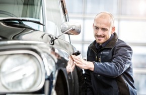 TÜV Rheinland AG: Saisonfahrzeuge: Winterschlaf richtig vorbereiten / TÜV Rheinland: Schäden an Oldtimer, Wohnmobil oder Motorrad in den Wintermonaten vermeiden / Batterie abklemmen und ausbauen