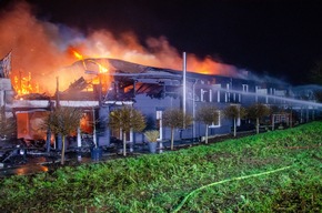 FW-RD: Unruhiger Jahreswechsel für die Feuerwehren im Kreis Rendsburg-Eckernförde