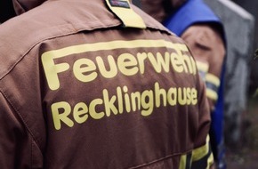Feuerwehr Recklinghausen: FW-RE: Brand im Gewerbebetrieb - keine verletzten Personen