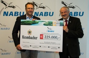 Krombacher Brauerei GmbH & Co.: Krombacher spendet 225.000 EUR an den NABU - Neues Leben für die Auen in Burgdorf und Gifhorn (FOTO)