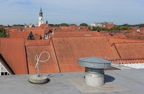 Polizeiinspektion Celle: POL-CE: Celle - Sachbeschädigung an Blitzableitern auf Hausdach in der Innenstadt