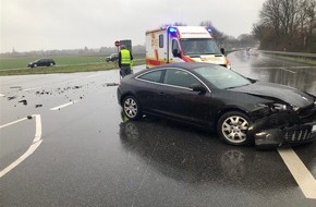 Polizeidirektion Worms: POL-PDWO: Worms - Verletzte Autofahrerin bei Kollision im Begegnungsverkehr