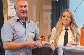 Polizeiinspektion Diepholz: POL-DH: Bassum - Starkes Zeichen f&uuml;r Chancengleichheit - Er&ouml;ffnung der Ausstellung "Was ich anhabe"
