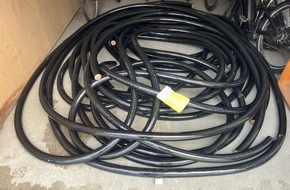 Polizeiinspektion Cuxhaven: POL-CUX: Diebstahl von hochwertigen, massiven Kupferkabeln in Cuxhaven - Eigent&uuml;mer und Zeugen gesucht (Foto im Anhang)