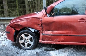 Kreispolizeibehörde Olpe: POL-OE: Witterungsbedingter Verkehrsunfall mit zwei Verletzten