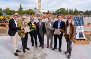 BAUWERT AG: BAUWERT AG setzt im Segelflieger Quartier Berlin die ersten beiden Grundsteine f&uuml;r &bdquo;Arthur&ldquo; und &bdquo;Thekla&ldquo;