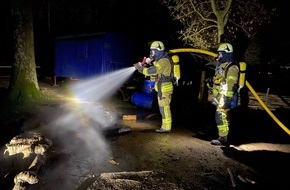 Freiwillige Feuerwehr Lage: FW Lage: Feuer 1 / Brand im Stadtwald - 8.1.2022 - 21:20 Uhr