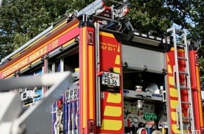 Freiwillige Feuerwehr Hünxe: FW Hünxe: Gemeldeter Brand eines Pferdestalls
