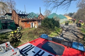Kreisfeuerwehr Oldenburg: FW-OLL: Brand bei Biogasanlage in der Gemeinde Großenkneten - 90 Einsatzkräfte im Einsatz