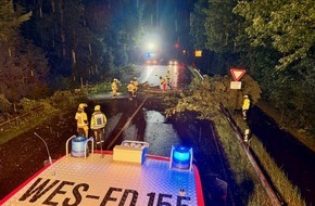 Freiwillige Feuerwehr H&uuml;nxe: FW H&uuml;nxe: Sturmschaden nach Unwetter
