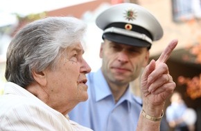 Polizei Rhein-Erft-Kreis: POL-REK: Seniorin durchschaute Enkeltrick/ Hürth