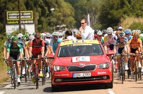 Skoda Auto Deutschland GmbH: Erfolgreiche Premiere für neuen SKODA Superb am ersten Tour de France-Wochenende (BILD)