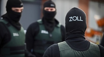 Zollfahndungsamt Frankfurt am Main: ZOLL-F: OEZ Kaiserslautern feiert ihr 25-jähriges Bestehen
 - Spezialeinheit des Zolls für die Ermittlungen unabdingbar