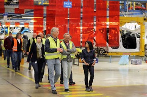 Zum ersten Mal an der Linie: Die Bläck Fööss auf den Spuren des Ford Fiesta (FOTO)