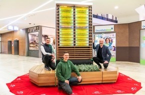 Hermann Friedrich Bruhn GmbH & Co. KG: Moosdisplays sorgen für frische Luft in der Marktplatz Galerie