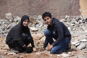 Gemeinsam erfolgreich: Rund 25.000 Muslime und Nichtmuslime engagierten sich bei bundesweiter Hilfsaktion "Speisen für Waisen"