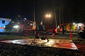 Feuerwehren im Kreis Soest: FW Kreis Soest: Waldbrand am Möhnesee / 250 Einsatzkräfte aus dem Kreis Soest bis in die Nacht im Einsatz