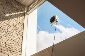 Pressemitteilung: Kärcher präsentiert innovative Fensterreinigungsroboter