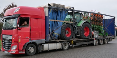 Polizeiinspektion Rotenburg: POL-ROW: ++ Hansalinie A1 - Zu hoher Sattelzug kratzt an Autobahnbrücken ++