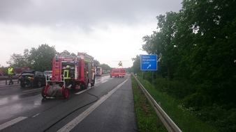 Freiwillige Feuerwehr Werne: FW-WRN: 5 Verletzte bei VU auf BAB 1