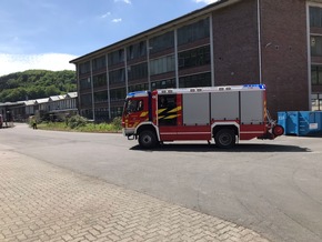 FW-PL: Großübung der Feuerwehr Plettenberg auf ehemaligem Duragelände