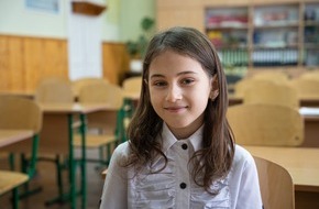 Handicap International e.V.: Gefährdete Kinder - Aufklärung in ukrainischen Schulen über Blindgänger und Minen