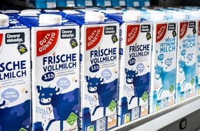 EDEKA ZENTRALE Stiftung & Co. KG: Wichtiger Meilenstein in der Tierwohl-Strategie erreicht / EDEKA-Verbund bezieht erstmals mehr als eine Milliarde Liter Milch aus Haltungsform 3 oder höher