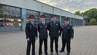 Freiwillige Feuerwehr Celle: FW Celle: Ehrungen bei der Feuerwehr Celle