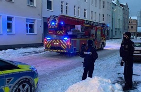 Feuerwehr Recklinghausen: FW-RE: Nachwirkungen des Schneetiefs "Tristan" am heutigen Tag in Recklinghausen