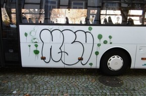 Polizeiinspektion Northeim: POL-NOM: Kreiensen - Linienbus beschmiert