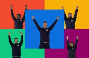 Pop-Ikone Robbie Williams und WW beweisen, dass wirklich jeder nach dem Kampagnenmotto 'For Every Body' gesünder leben kann Pop-Ikone Robbie Williams und WW beweisen, dass wirklich jeder nach dem Kampagnenmotto 'For Every Body' gesünder leben kann