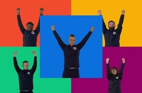 Pop-Ikone Robbie Williams und WW beweisen, dass wirklich jeder nach dem Kampagnenmotto 'For Every Body' gesünder leben kann