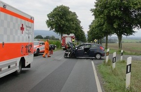 Polizeiinspektion Hameln-Pyrmont/Holzminden: POL-HM: Verkehrsunfall auf der Landesstraße 423 mit zwei verletzten Personen