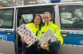Polizei Münster: POL-MS: Weihnachtsspendenaktion der Polizei Münster - Über 2400 EUR für die Kinderneurologie des UKM