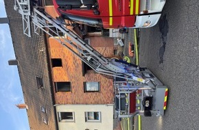 Feuerwehr Gelsenkirchen: FW-GE: Erneuter Brandeinsatz in Gelsenkirchen-Horst: K&uuml;chenbrand sorgt f&uuml;r aufwendigen Einsatz